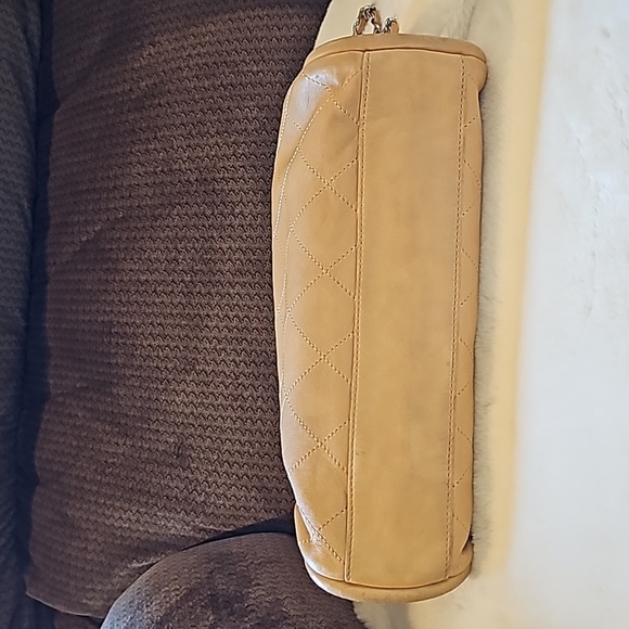 Chanel Ultimate Foldover Bag - Picture 8 of 16